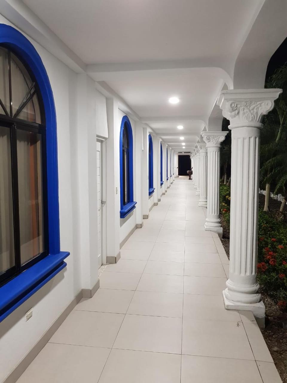 Hotel Las Palmas De Osa Ciudad Cortés Esterno foto