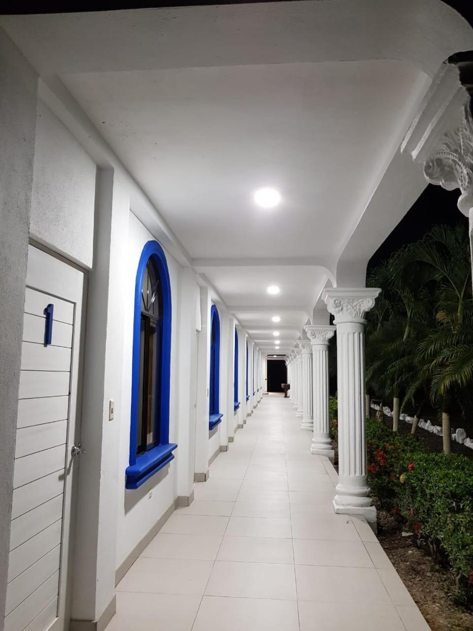 Hotel Las Palmas De Osa Ciudad Cortés Esterno foto